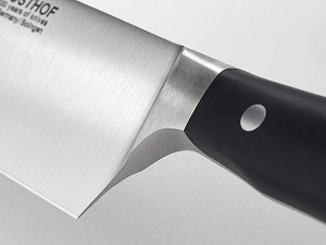 WÜSTHOF CLASSIC IKON 8 Inch Chef’s Knife review in detail