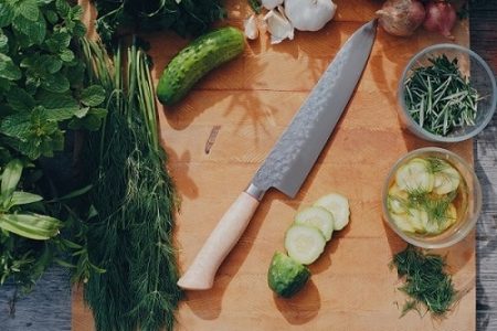 10 Reasons Why Knife is Important in Every Kitchen?